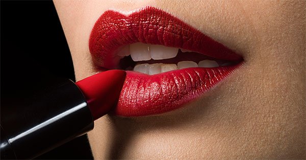 Tono de Labial Rojo