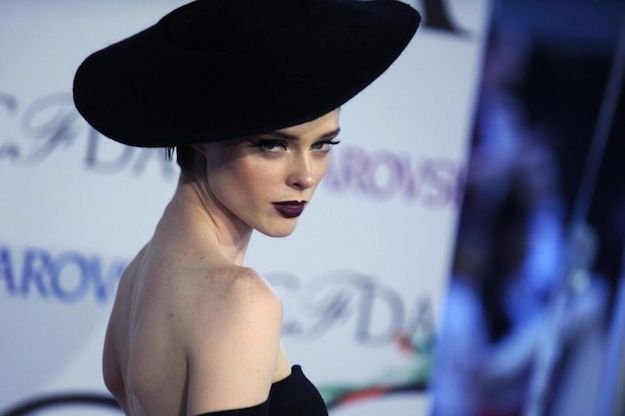 Pintalabiosmoradovioletaoscuro