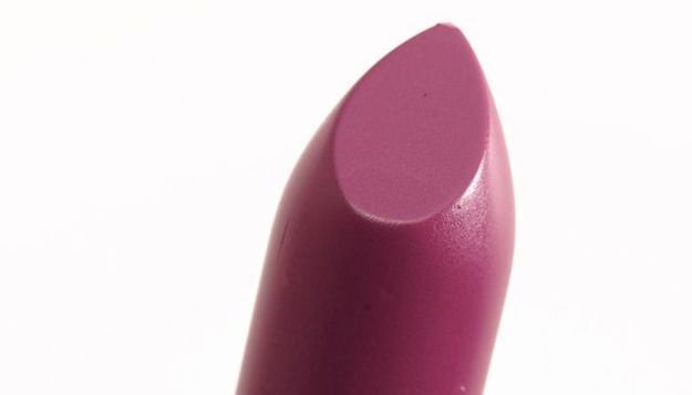 Pintalabiosmoradovioletaoscuro2