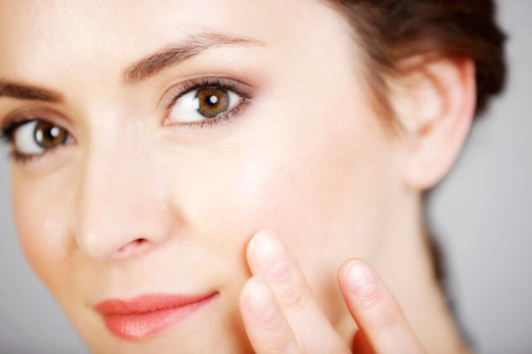 Aplica la Base de Maquillaje