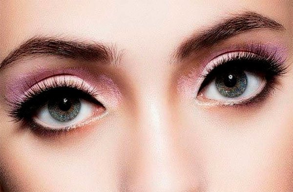 El Maquillaje de Ojos Grandes