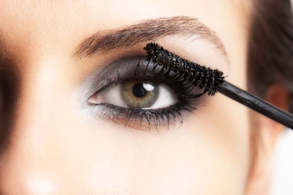 Como maquillar los ojos con Rimel